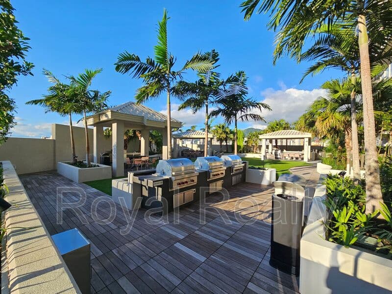 Honolulu Condo: 1388 Kapiolani Blvd