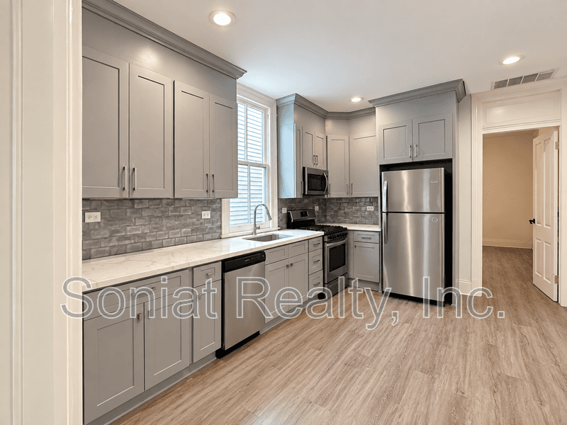 New Orleans House: 3515 Cleveland Avenue