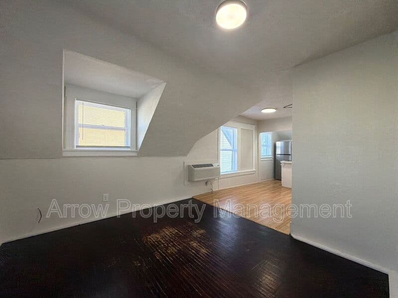 Lincoln Condo: 730 North 25th Street