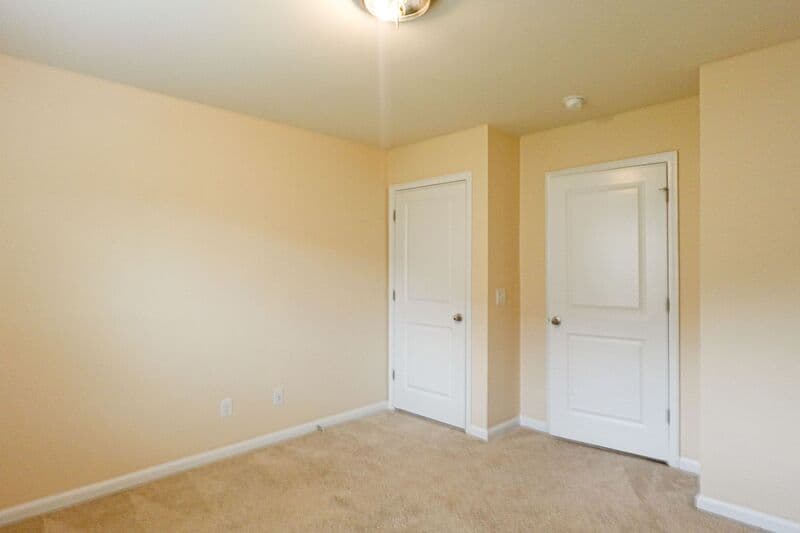 Pooler House: 44 Hawkhorn Ct