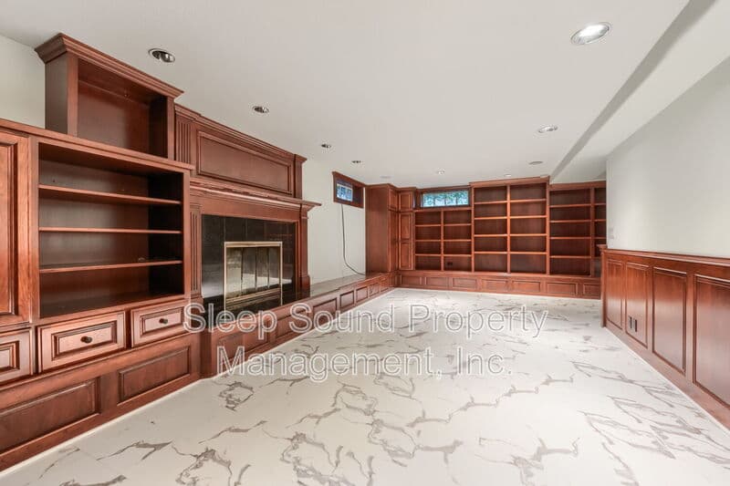 Portland House: 3835 SE Ankeny Street