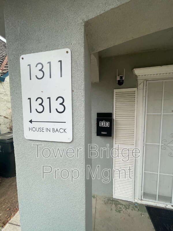 Sacramento Condo: 1313 Lochbrae Rd