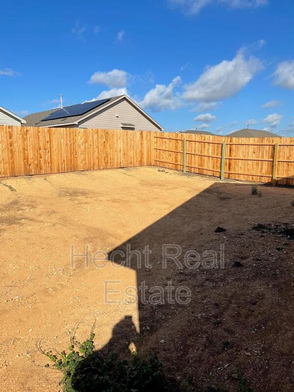 New Braunfels House: 2906 Green Finch