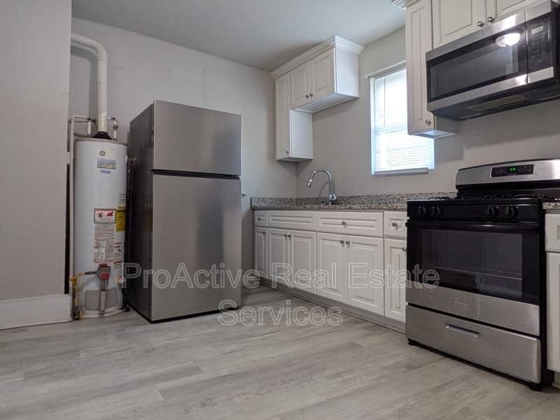 Norfolk Condo: 809 Whitehead Ave