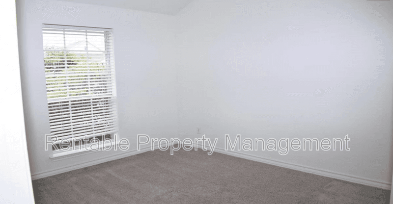 Mansfield House: 4704 Sailboat Dr.