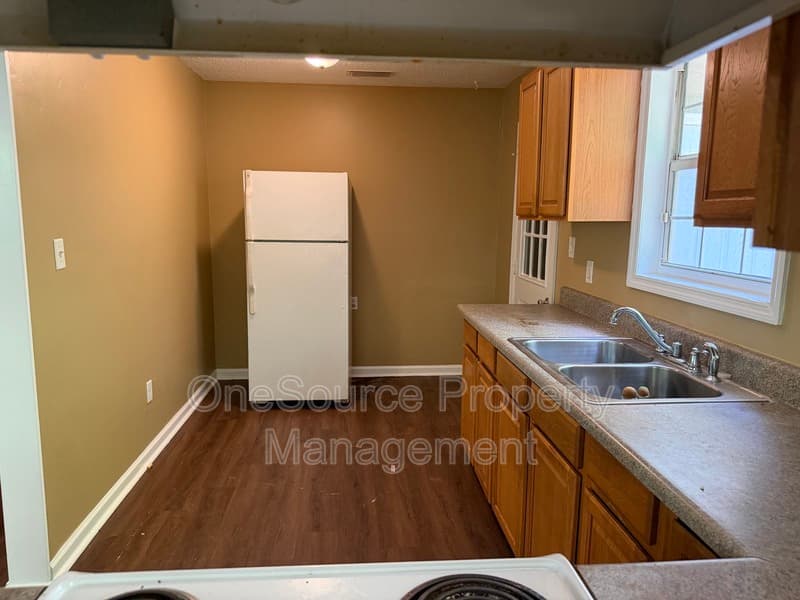 Quincy House: 522 Charlie Harris Loop