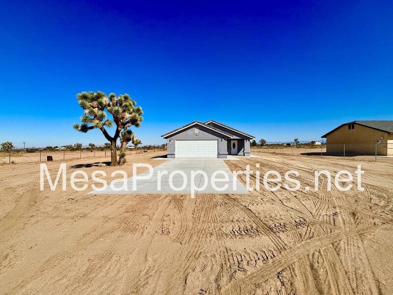 Phelan House: 13775 Schlitz Rd
