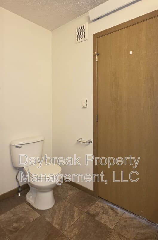 Moorhead Condo: 317 16th Street South - 5
