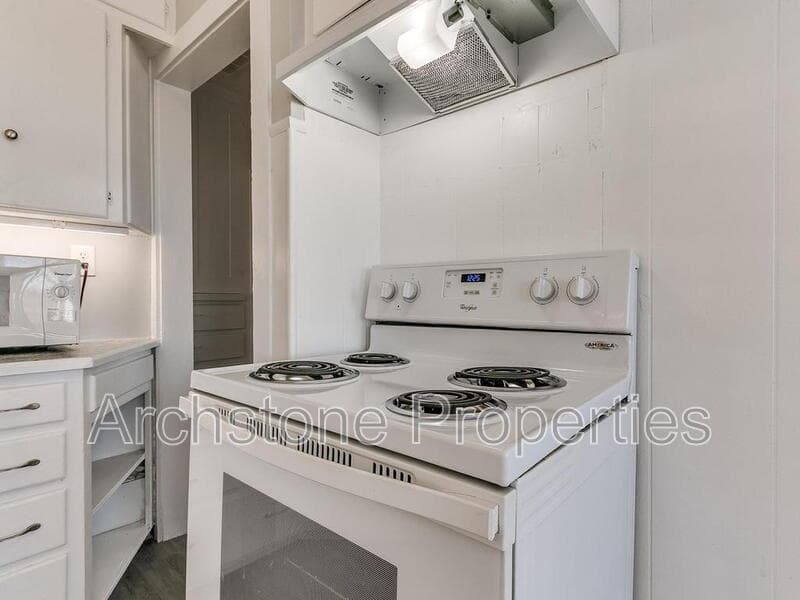 Oklahoma City House: 3501 Northwest Liberty Street
