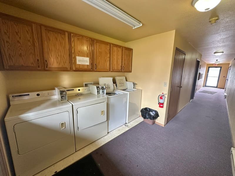 Seymour Condo: 230 Robbins Street - 6
