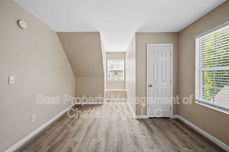 Ooltewah House: 5637 Tucker Rd