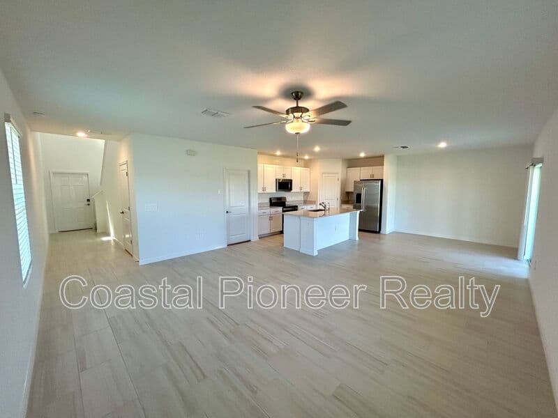 San Antonio House: 11708 Radiant Shore Loop