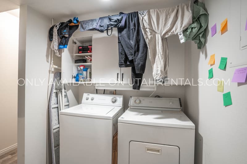 Provo House: 760 N 800 E