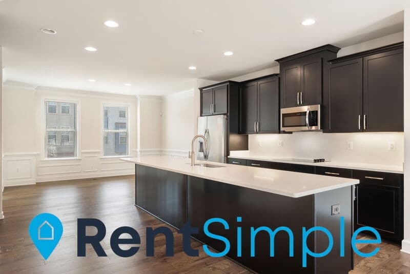 Manassas Townhome: 10520 Ratcliffe Trail