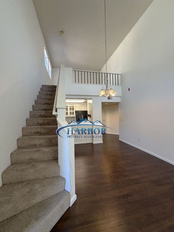 San Pedro Condo: 1380 W Capitol Drive