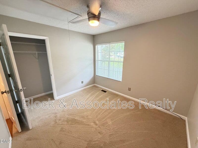Wake Forest House: 610 E Jones Avenue
