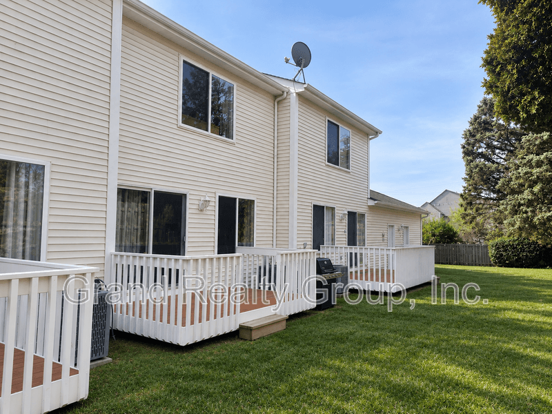Ingleside House: 34838 Catherine Street