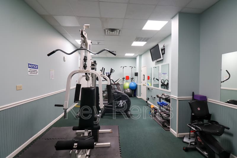 Pensacola Condo: 825 Bayshore Dr.