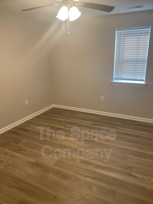 Charleston Condo: 1118 Gunn Avenue