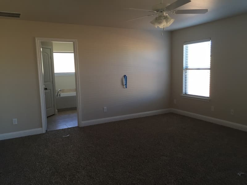 Midland House: 6704 Spur Lane