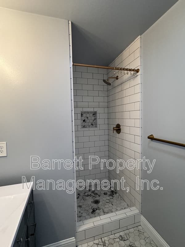 Penn Valley House: 14135 Lodgepole Drive