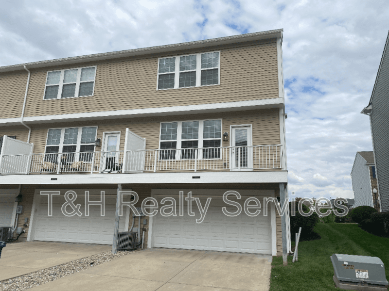 Fishers House: 13982 Wimbleton Way