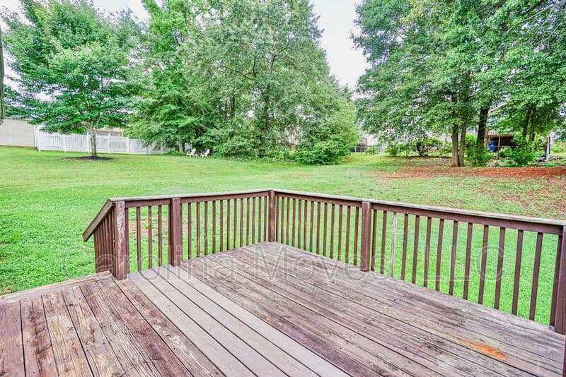 Greenville House: 7 Yakutata Drive