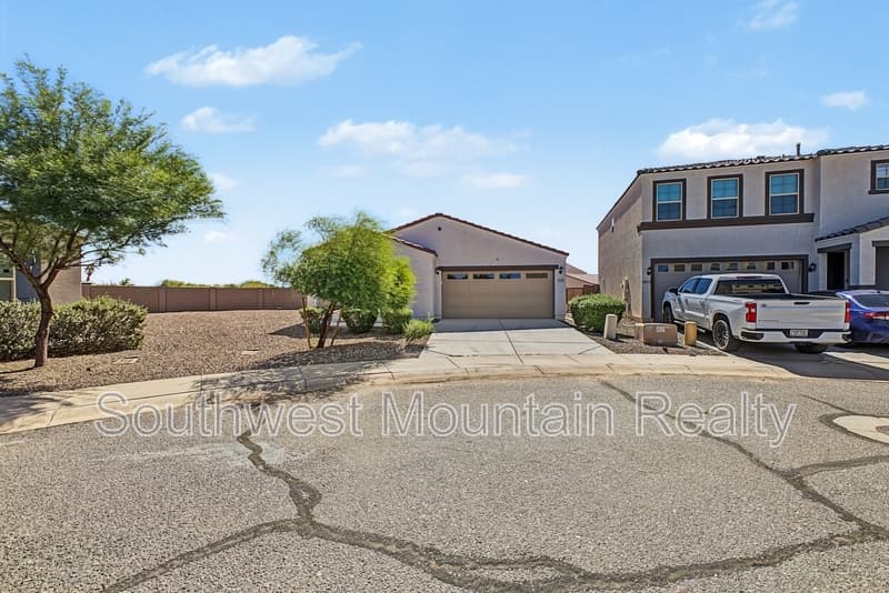 Coolidge House: 1333 W Pima Avenue