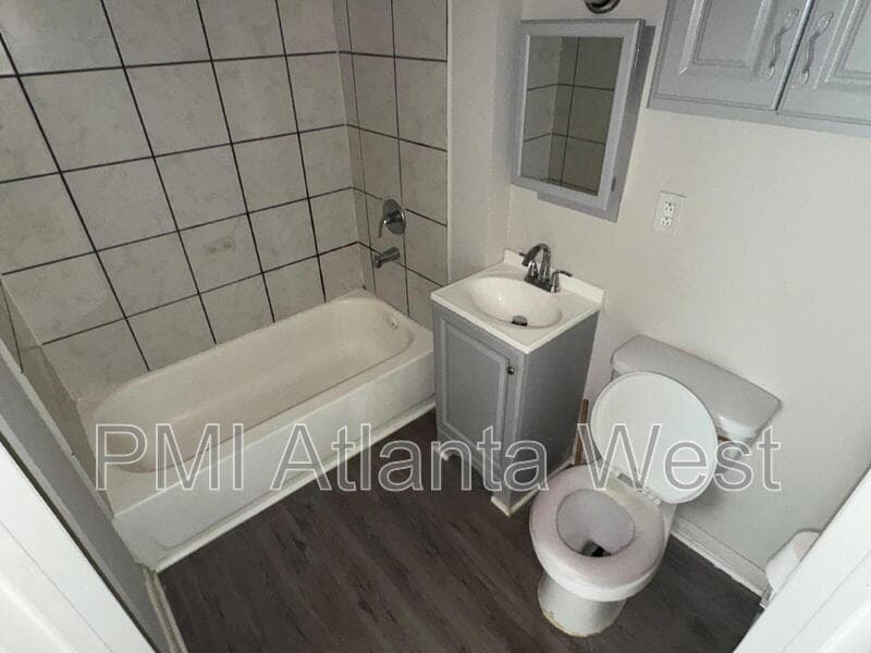 Atlanta Condo: 145 Lawton Street SW