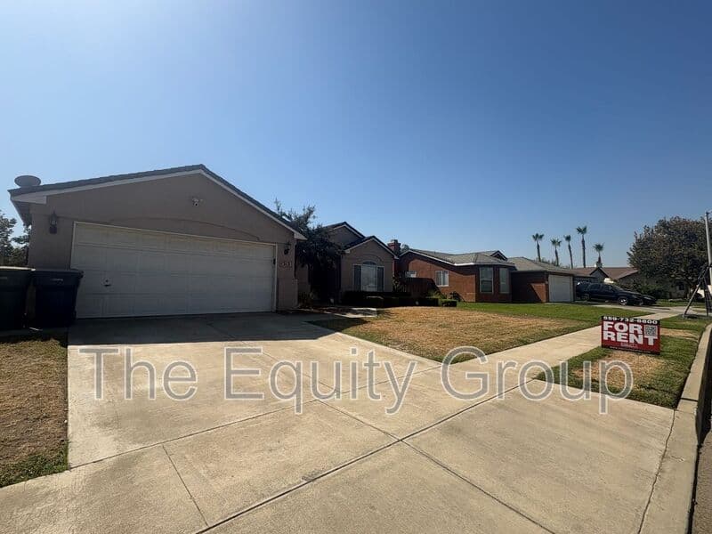 Tulare House: 1515 Cottage Grove Ave