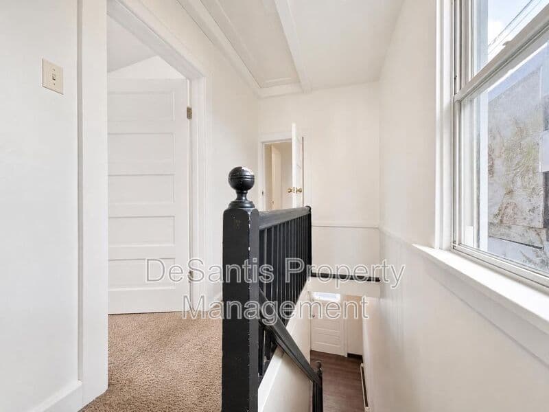 New Kensington House: 1613 Fourth Avenue
