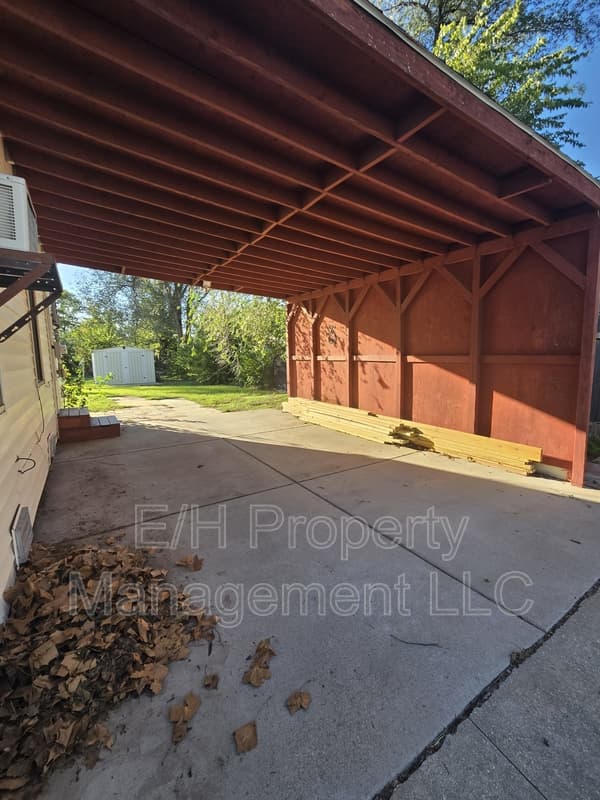 Wichita House: 6525 A Street