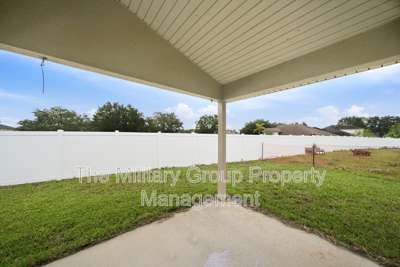Orange Park House: 1059 Maple Lane