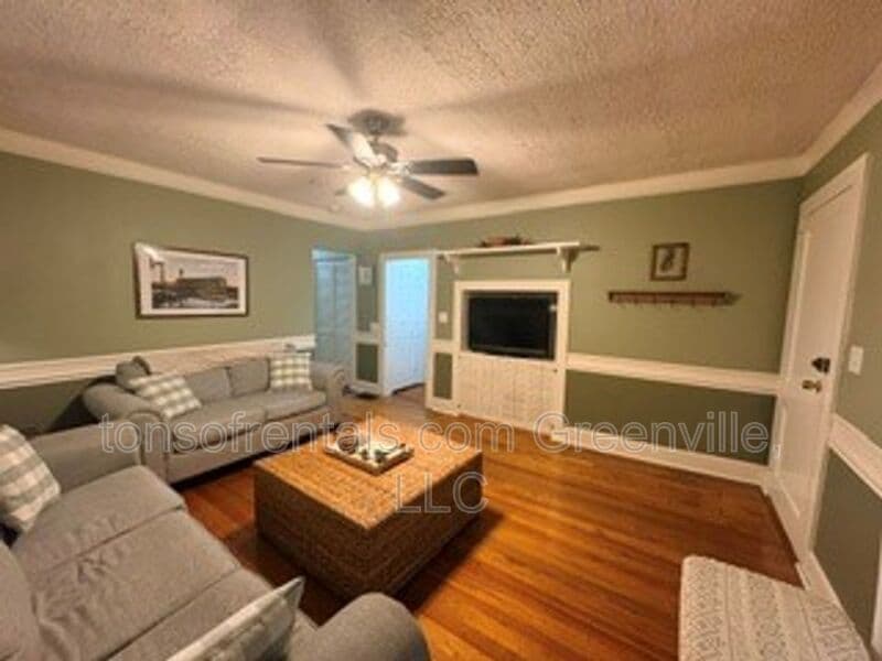 Greenville House: 3 Frost Street