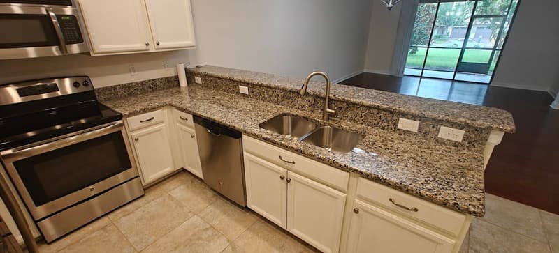 Davenport Townhome: 8933 Azalea Sands Ln