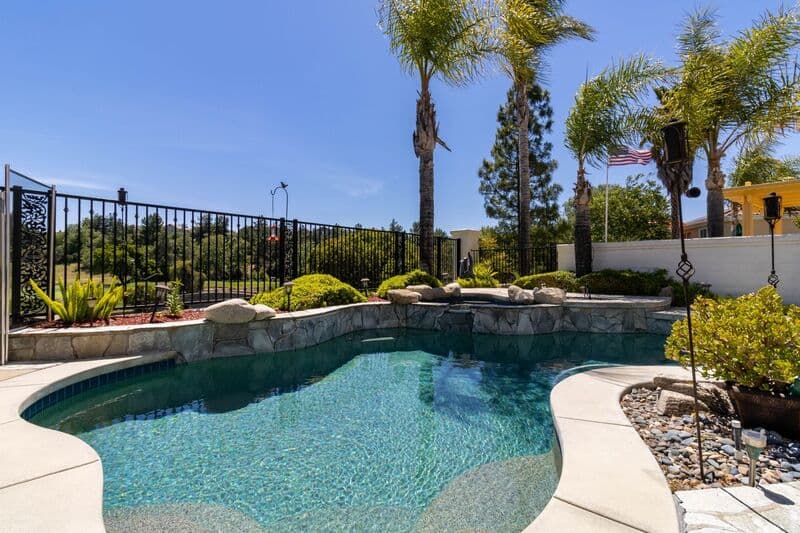 Temecula House: 32579 Valentino Way