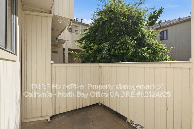Santa Rosa Condo: 2518 Westberry Dr