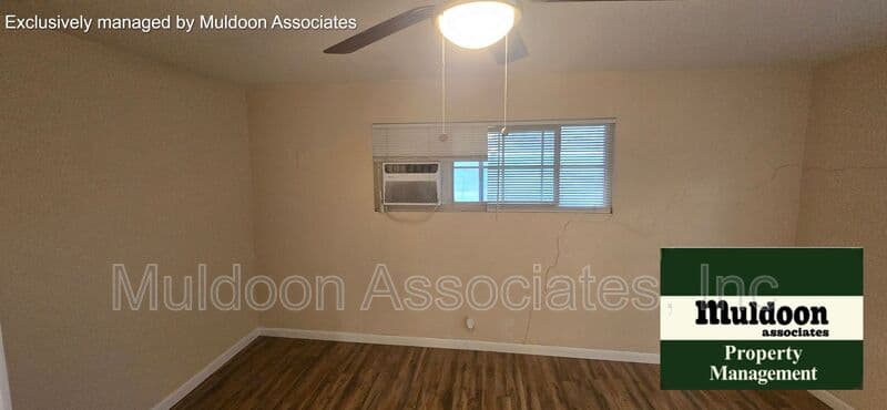 Pueblo House: 2615 Lambert Ave