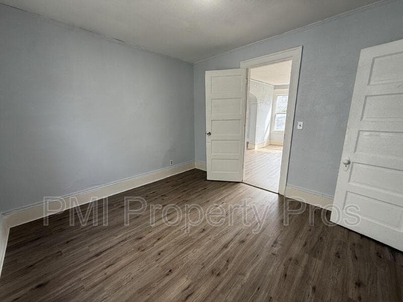 Milwaukee Condo: 1623 N 38th St