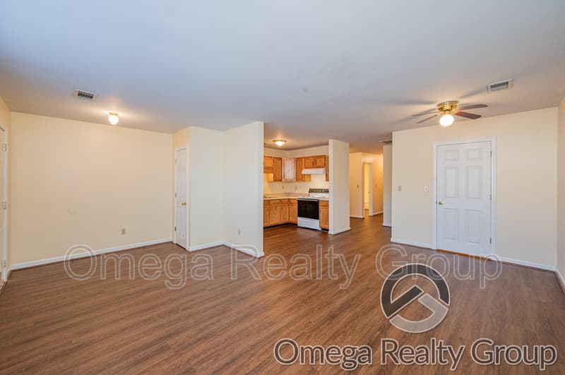 Mc Calla Condo: 484 Grey Hill Rd