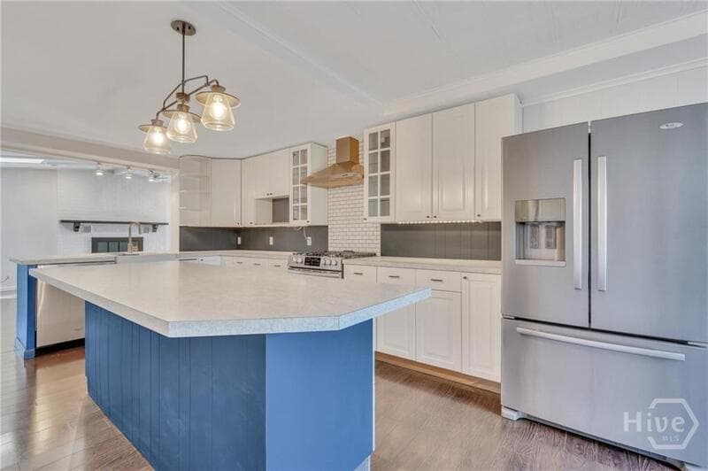 Savannah House: 2337 Shirley Drive