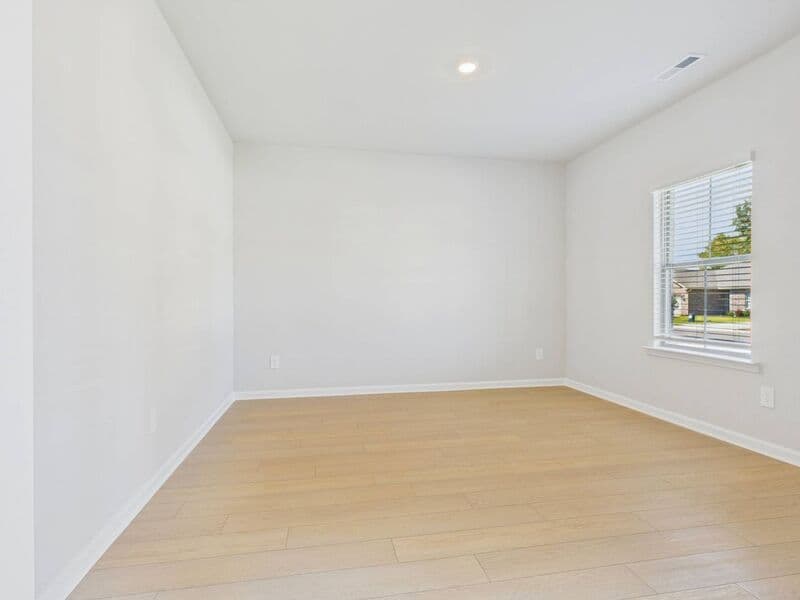 Madison House: 155 Clift Creek Dr.
