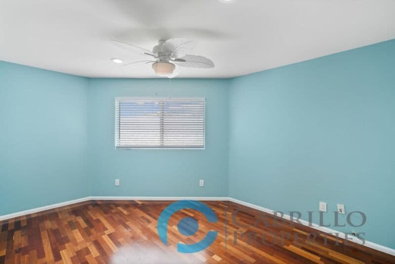 San Diego Townhome: 1720 Evergreen Street