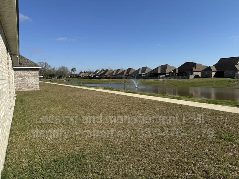 Youngsville House: 117 Preston Rose Lane