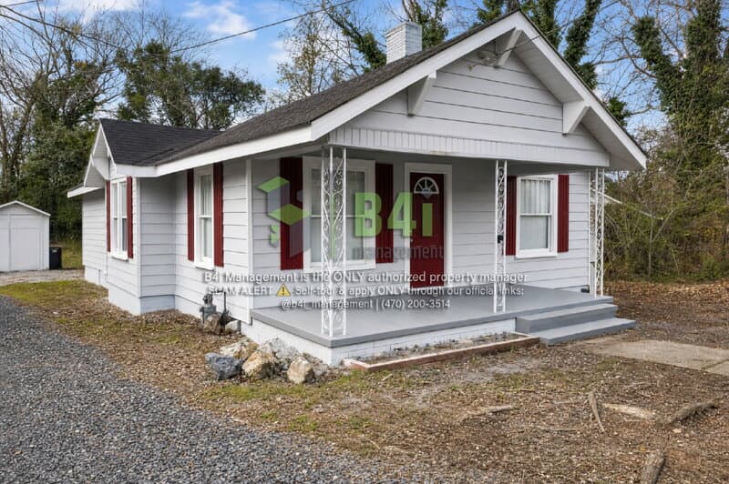 Rome House: 302 Kingston Avenue Northeast