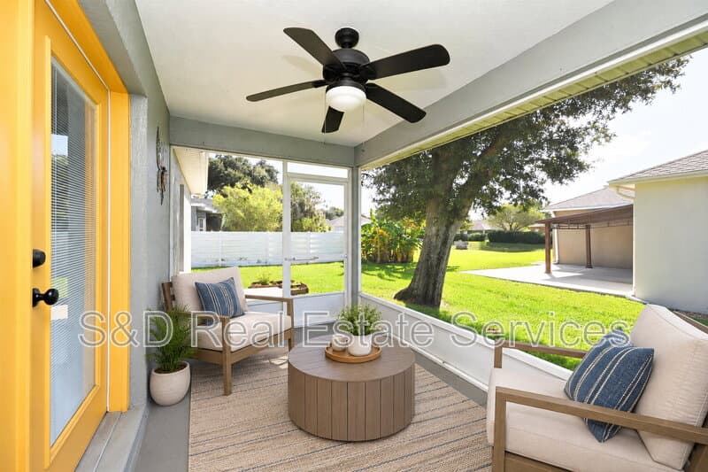 Lakeland House: 3518 Remington Oaks Way