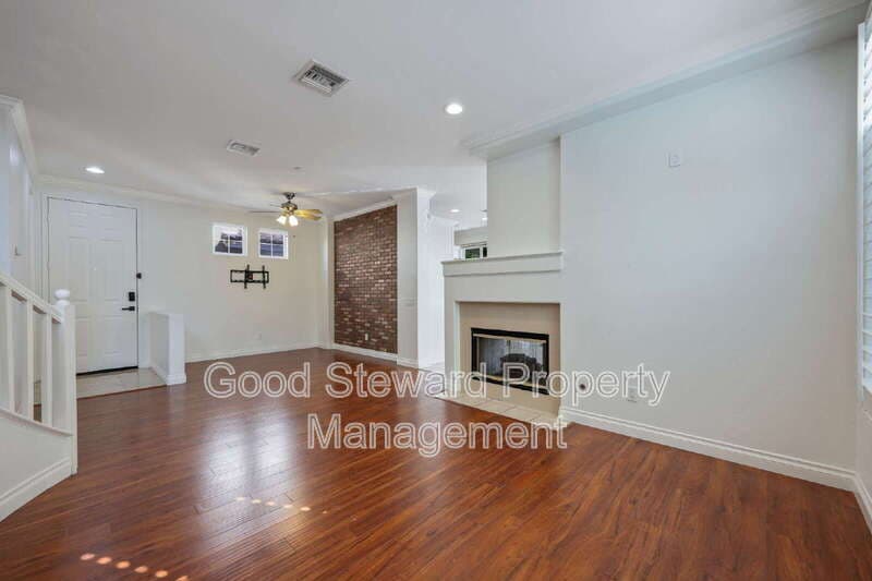 Placentia House: 1760 Taylor Ln