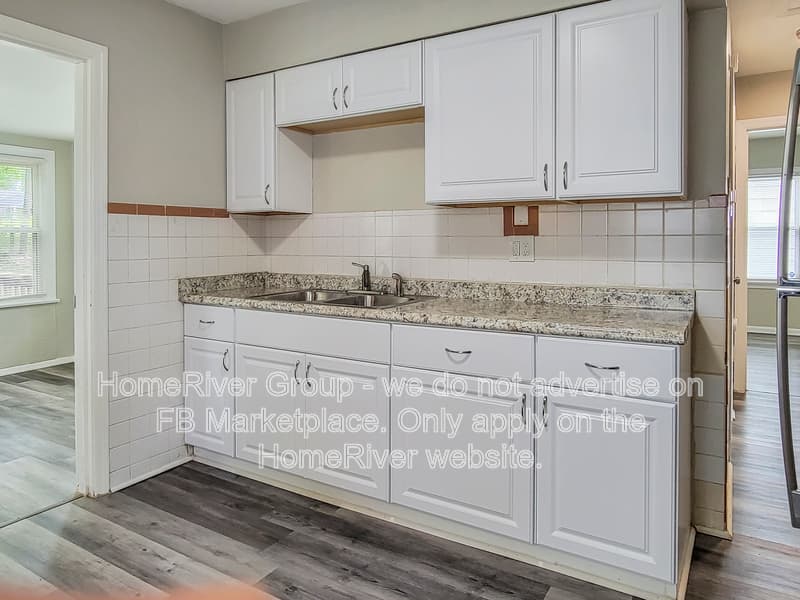 Saint Louis House: 8014 Patterson Dr