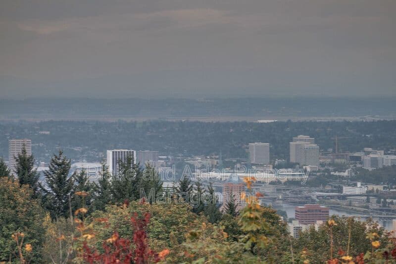Portland House: 4330 SW Council Crest Dr
