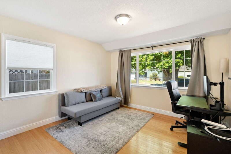 Sacramento House: 4311 Cabrillo Way